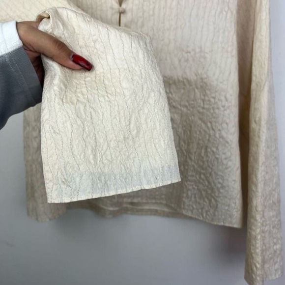 Eileen Fisher Ivory button down 100% silk jacket cardigan womens size xs - Picture 4 of 7